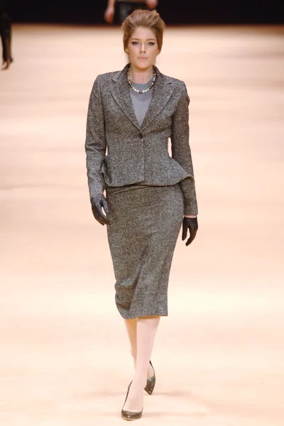 Look 5